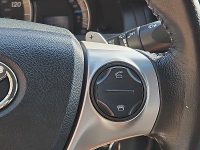 2012 Toyota Camry 4dr Sdn I4 Auto SE (Natl)