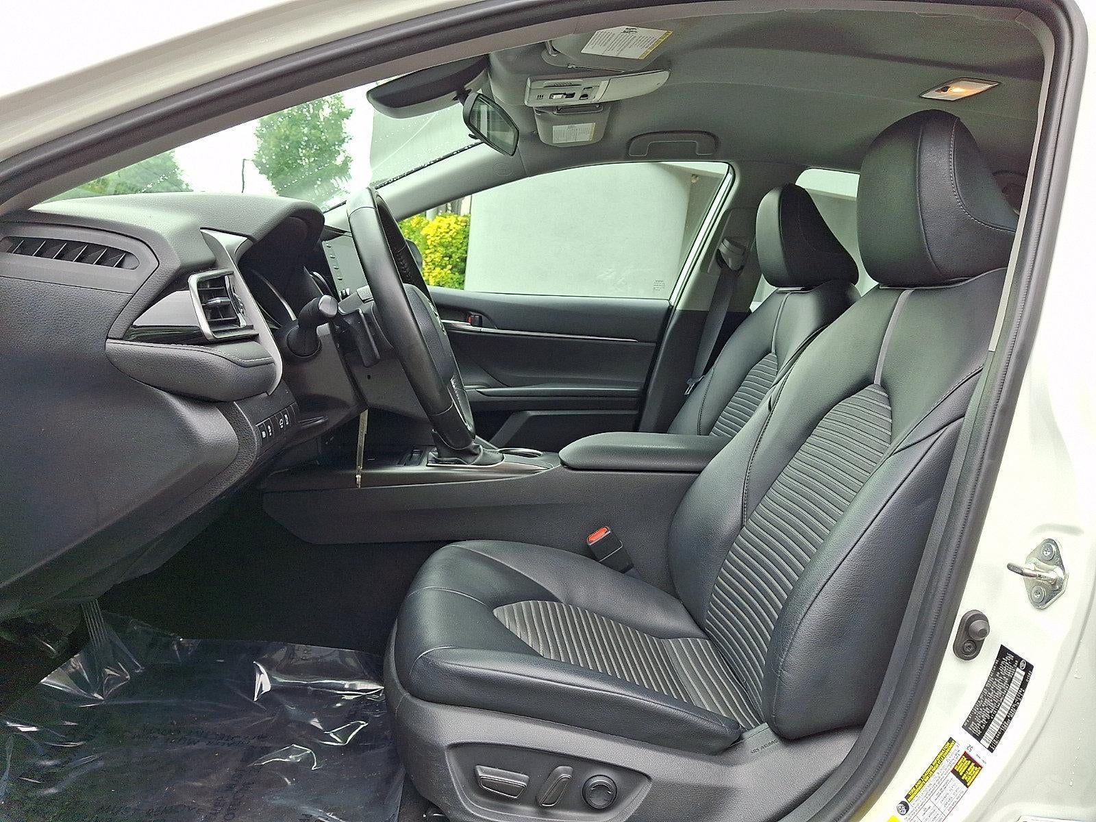 2021 Toyota Camry SE Nightshade Auto (Natl)