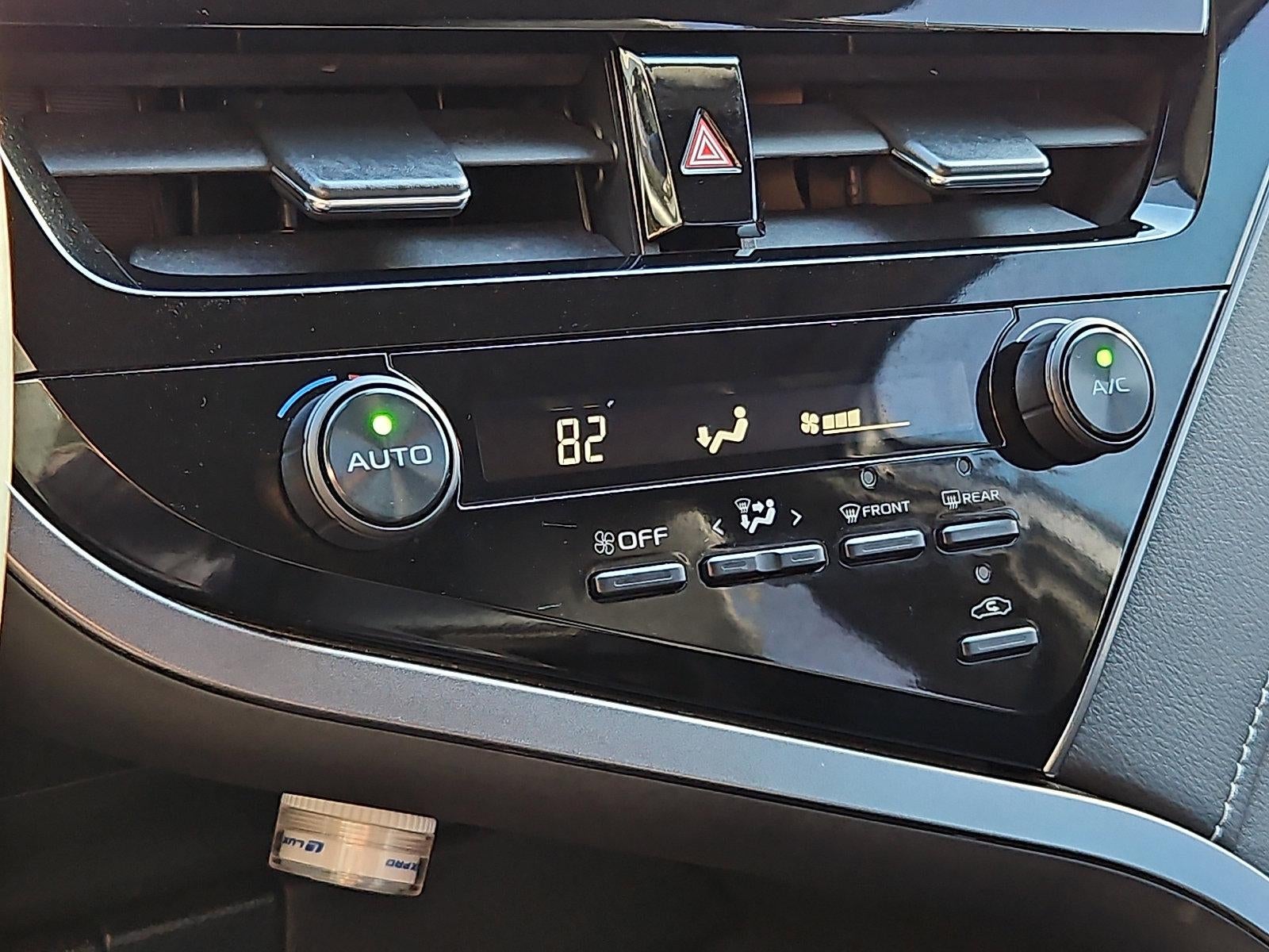 2021 Toyota Camry SE Auto (Natl)