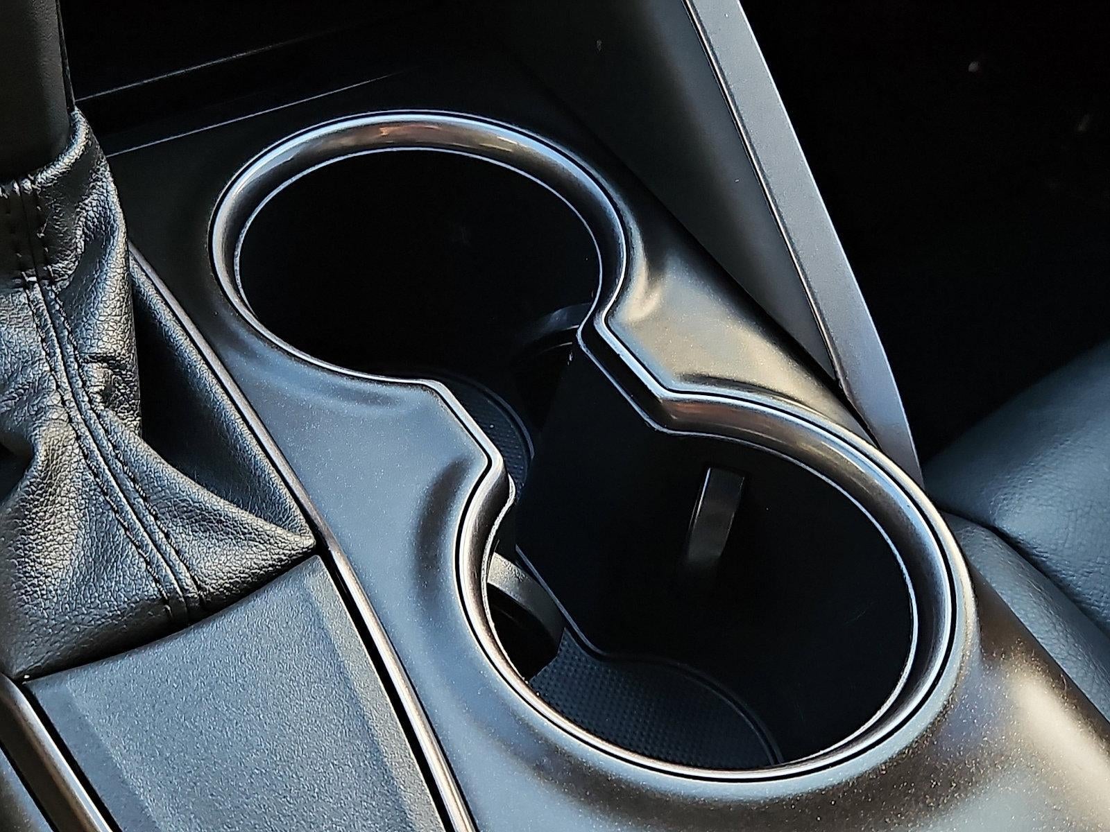 2021 Toyota Camry SE Auto (Natl)