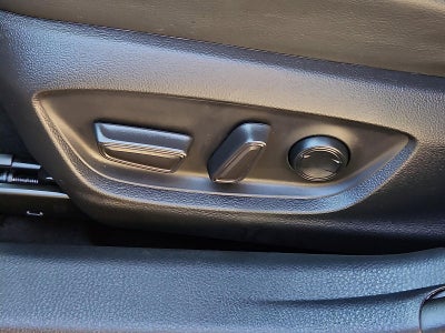 2021 Toyota Camry SE Auto (Natl)