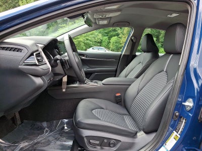 2024 Toyota Camry SE Auto AWD (Natl)