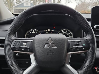 2023 Mitsubishi Outlander SE S-AWC