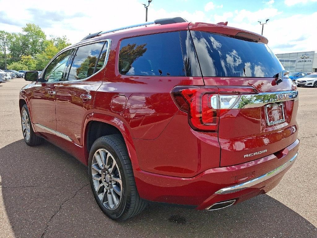 2023 GMC Acadia FWD Denali