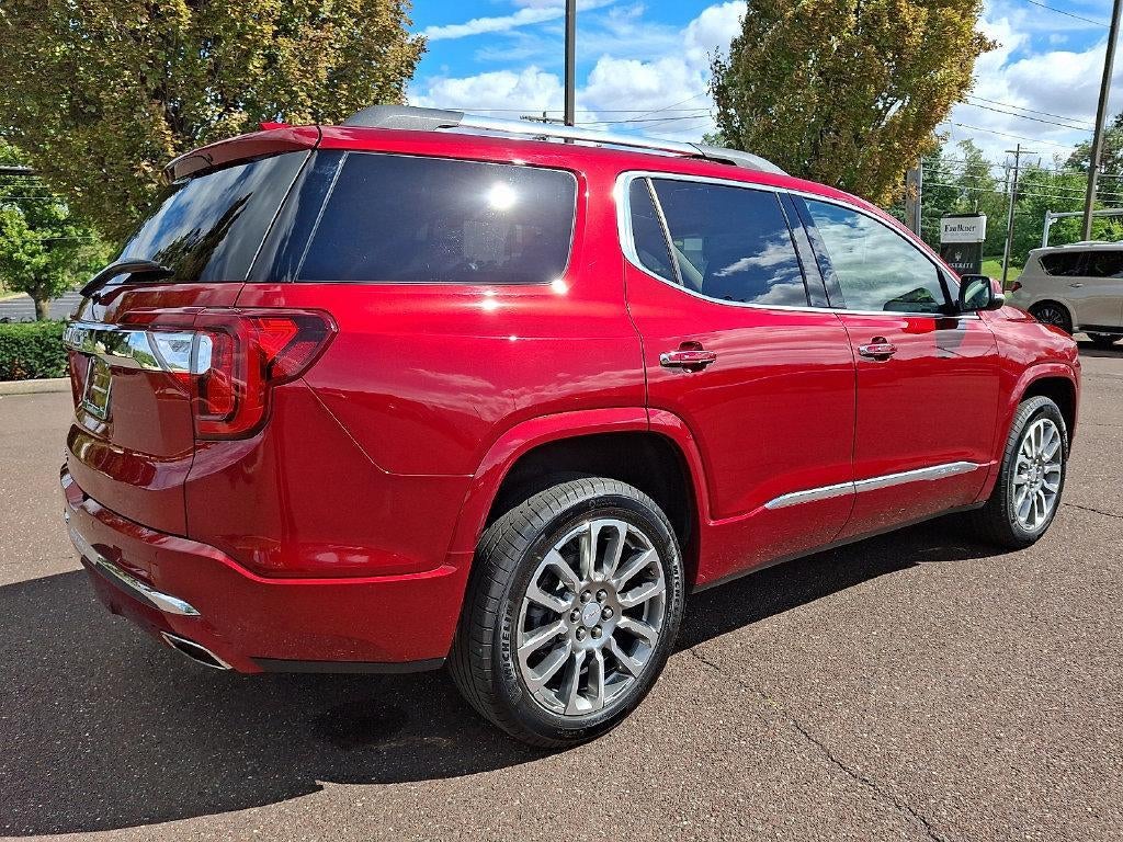 2023 GMC Acadia FWD Denali