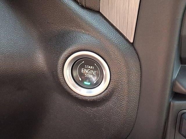 2019 GMC Sierra 1500 Crew Cab Short Box 4-Wheel Drive Denali