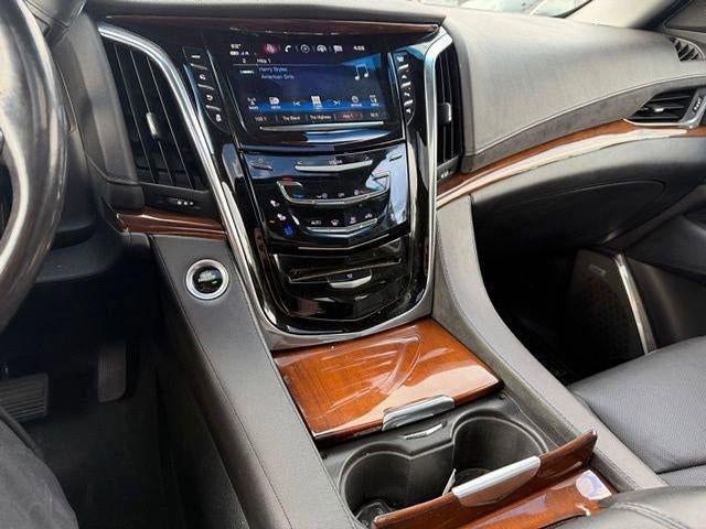 2018 Cadillac Escalade 4WD Premium Luxury