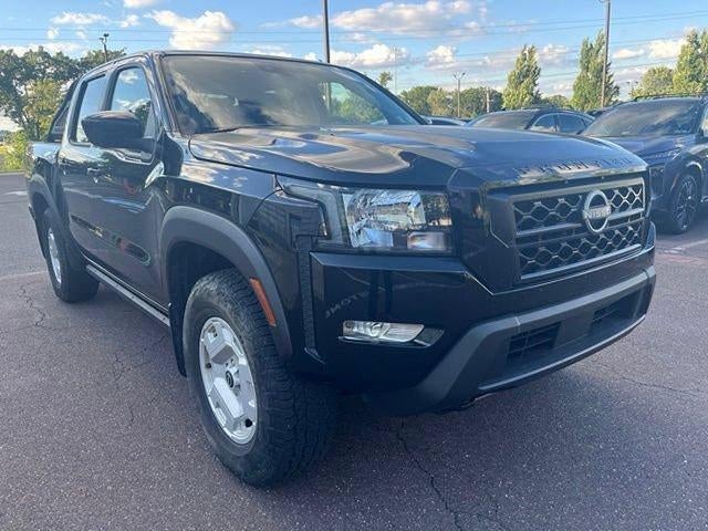 2024 Nissan Frontier Crew Cab 4x4 SV