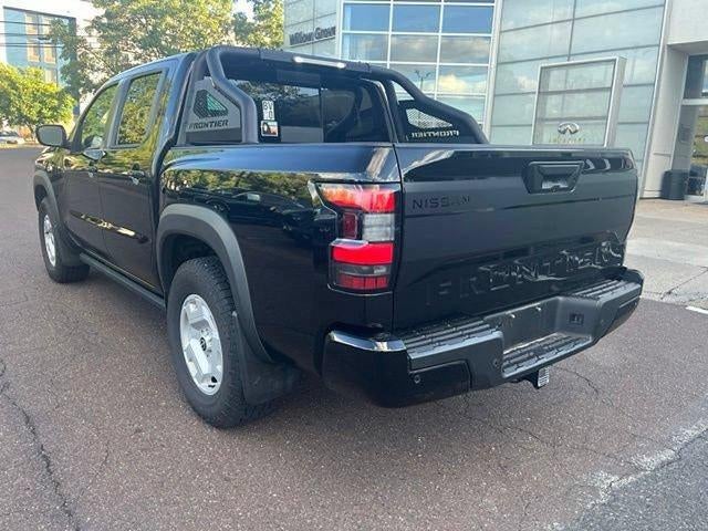 2024 Nissan Frontier Crew Cab 4x4 SV