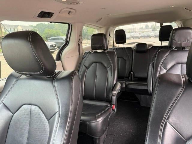 2023 Chrysler Pacifica Touring L FWD