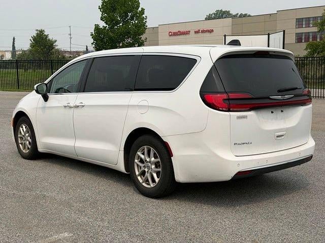 2023 Chrysler Pacifica Touring L FWD