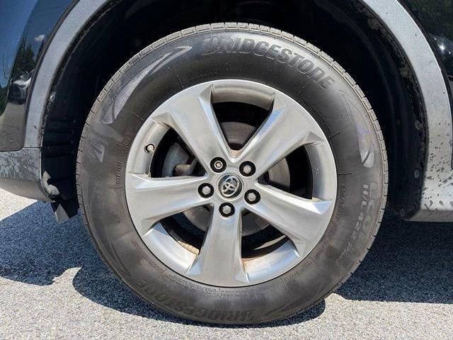 2015 Toyota RAV4 AWD 4dr XLE (Natl)