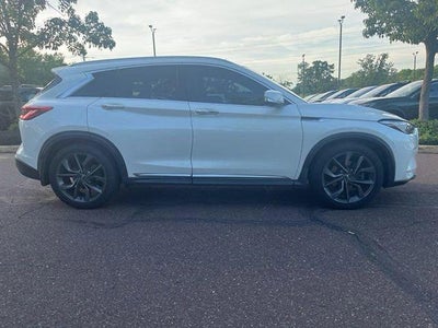 2019 INFINITI QX50 ESSENTIAL AWD