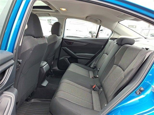 2022 Subaru Impreza Premium 4-door CVT