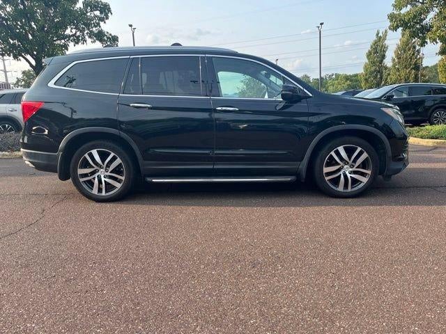 2016 Honda Pilot AWD 4dr Elite with DVD Rear Entertainment System and Navigation
