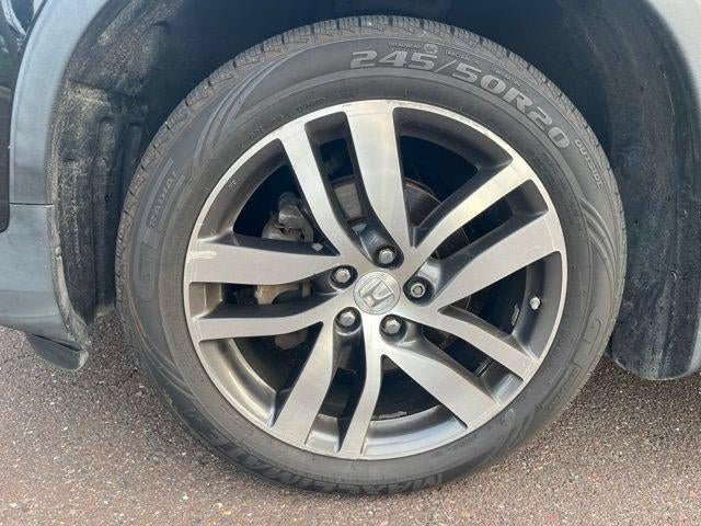 2016 Honda Pilot AWD 4dr Elite with DVD Rear Entertainment System and Navigation