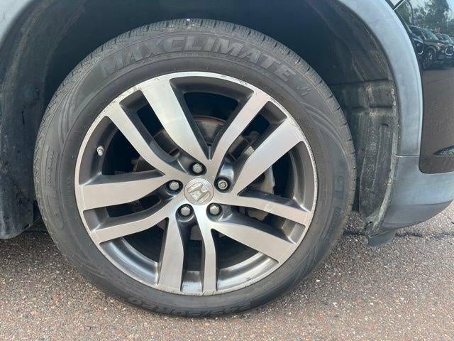 2016 Honda Pilot AWD 4dr Elite with DVD Rear Entertainment System and Navigation