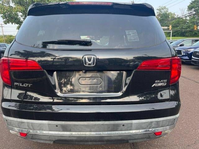 2016 Honda Pilot AWD 4dr Elite with DVD Rear Entertainment System and Navigation