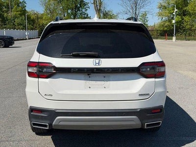 2023 Honda Pilot Touring AWD