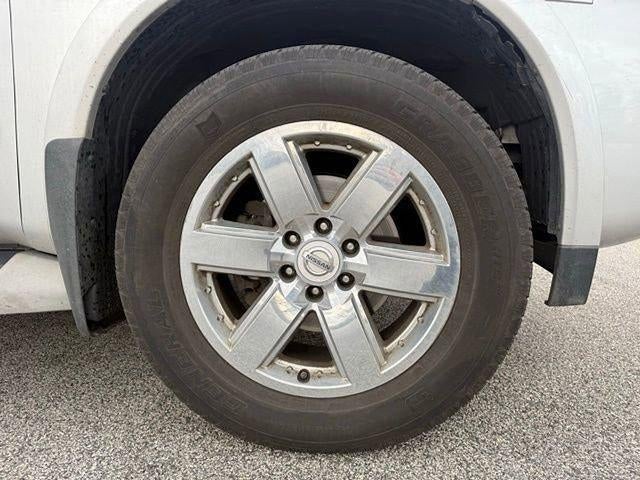 2014 Nissan Armada 4WD 4dr Platinum