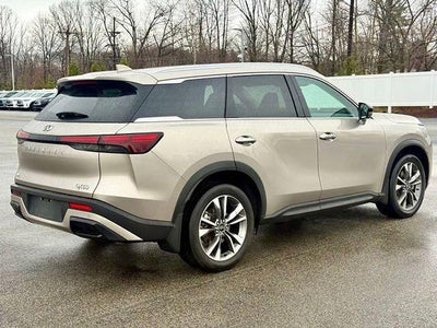 2023 INFINITI QX60 LUXE AWD