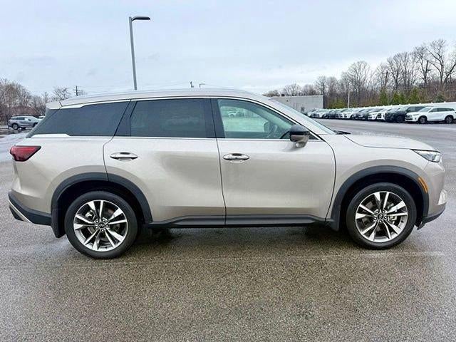2023 INFINITI QX60 LUXE AWD