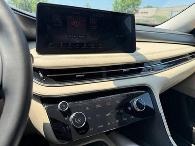 2023 INFINITI QX60 LUXE AWD