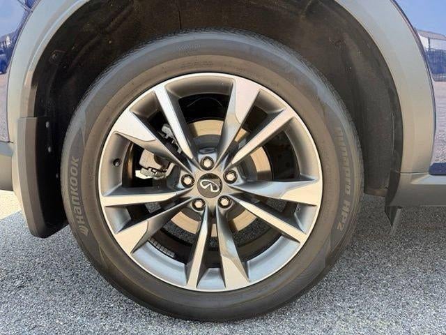 2023 INFINITI QX60 LUXE AWD