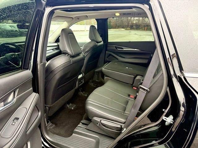 2023 INFINITI QX60 LUXE AWD