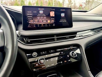 2023 INFINITI QX60 LUXE AWD