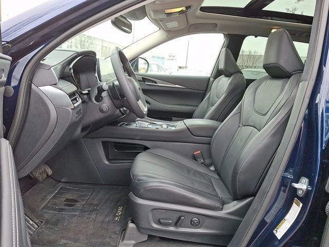2022 INFINITI QX60 LUXE AWD