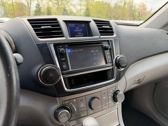 2013 Toyota Highlander 4WD 4dr V6 (Natl)