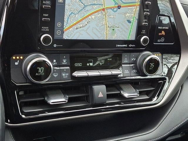 2022 Toyota Highlander XLE AWD (Natl)