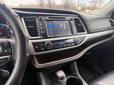 2019 Toyota Highlander XLE V6 AWD (Natl)