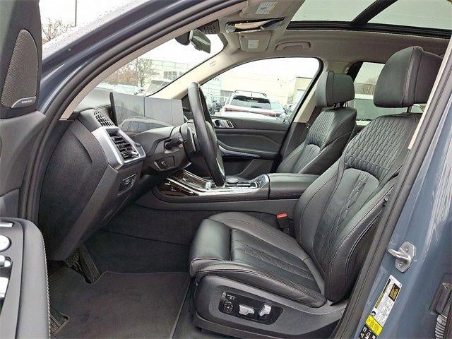 2023 BMW X7 xDrive40i Sports Activity Vehicle
