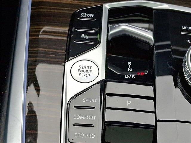 2023 BMW X7 xDrive40i Sports Activity Vehicle