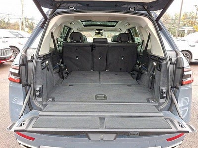 2023 BMW X7 xDrive40i Sports Activity Vehicle