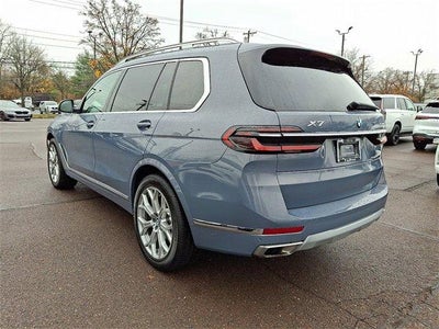 2023 BMW X7 xDrive40i Sports Activity Vehicle
