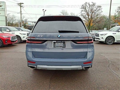 2023 BMW X7 xDrive40i Sports Activity Vehicle
