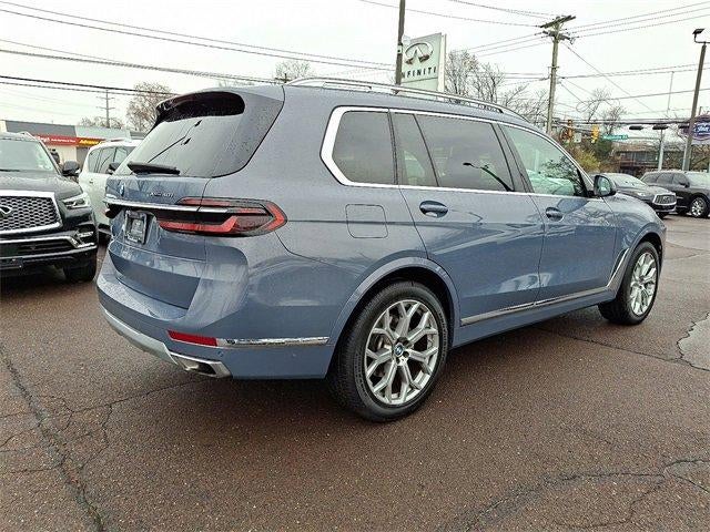 2023 BMW X7 xDrive40i Sports Activity Vehicle