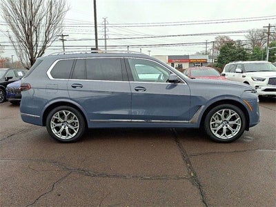 2023 BMW X7 xDrive40i Sports Activity Vehicle