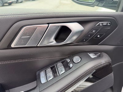 2021 BMW X7 xDrive40i Sports Activity Vehicle