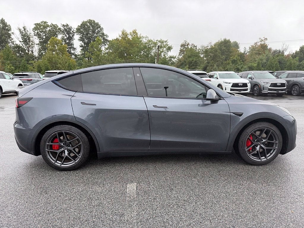 2023 Tesla Model Y Performance AWD