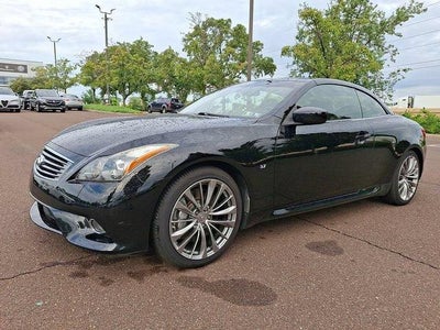 2014 INFINITI Q60 Convertible 2dr