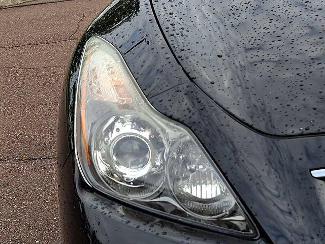 2014 INFINITI Q60 Convertible 2dr
