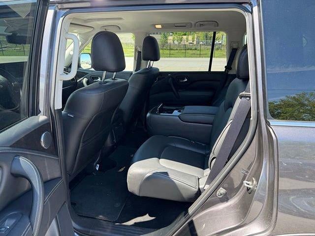 2023 INFINITI QX80 LUXE AWD