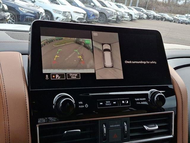 2024 INFINITI QX80 SENSORY AWD