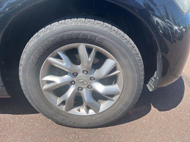 2011 INFINITI QX56 4WD 7-passenger