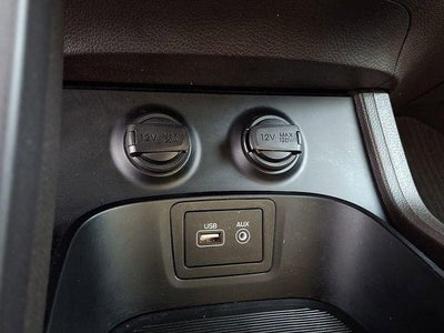 2017 Hyundai SANTA FE SE 3.3L Auto