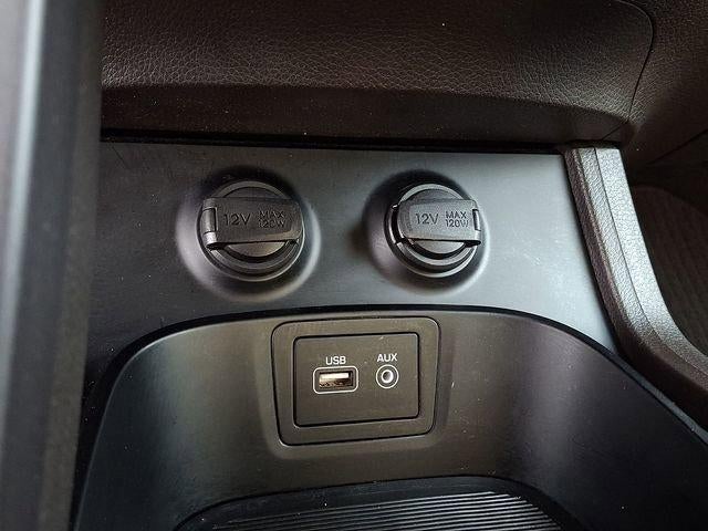 2017 Hyundai SANTA FE SE 3.3L Auto